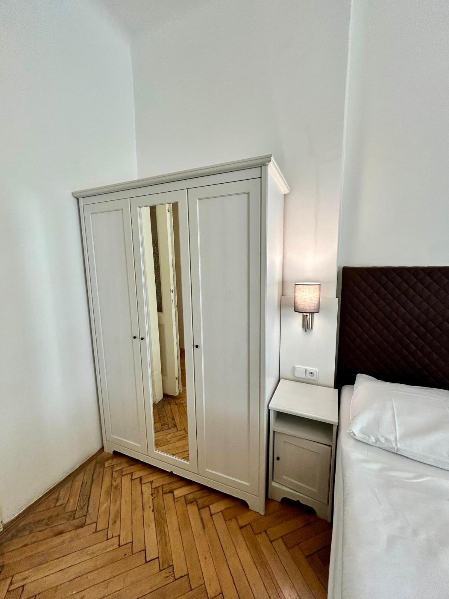 Prague Central Exclusive Apartments Экстерьер фото