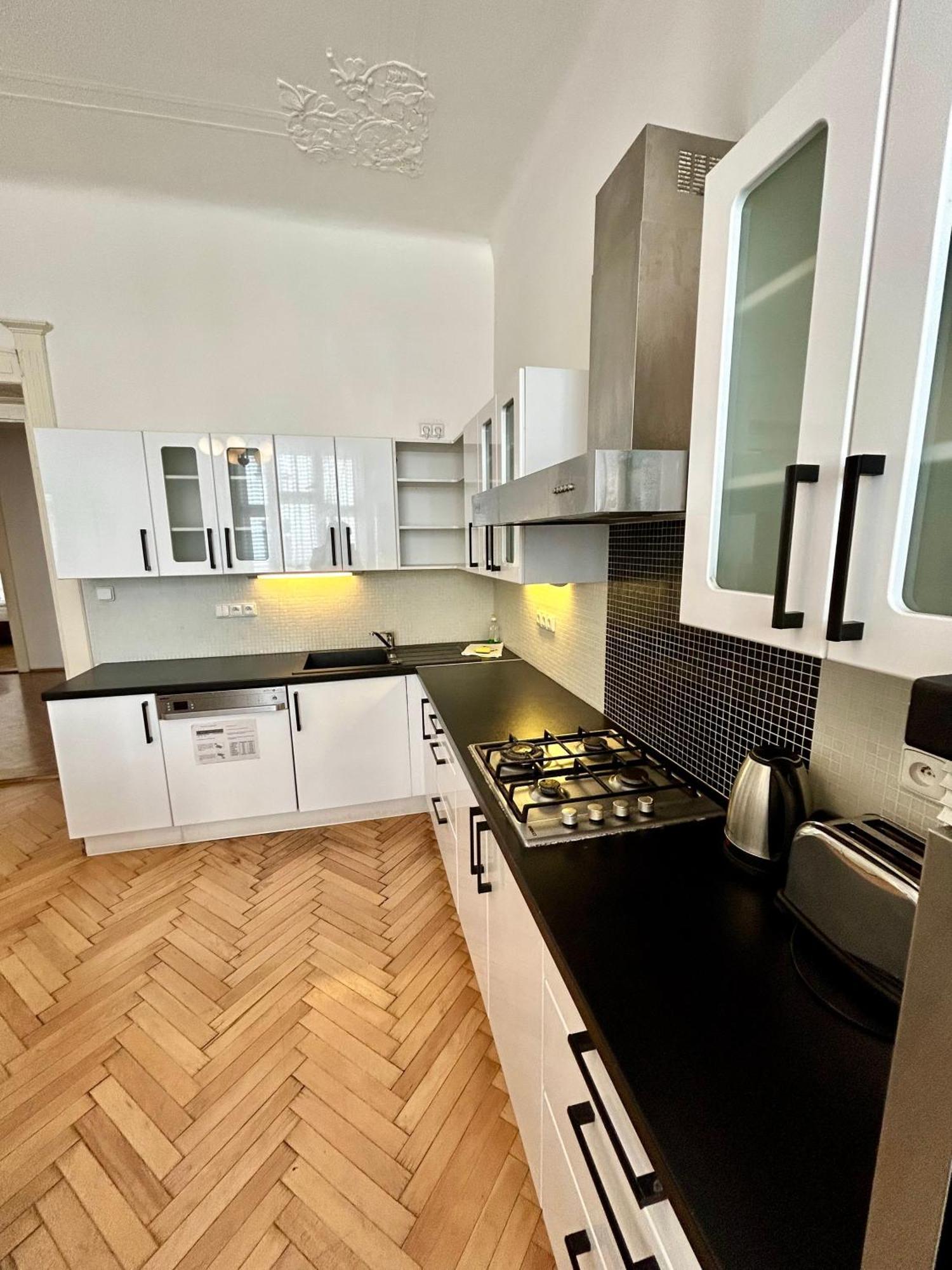 Prague Central Exclusive Apartments Экстерьер фото